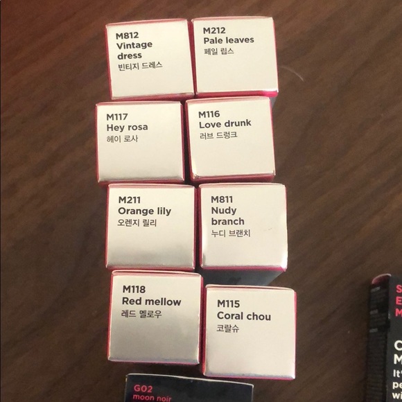 *sold* Make Up Bundle - Picture 2 of 4